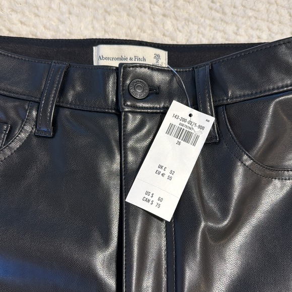 Abercrombie vegan leather skirt - Picture 2 of 3